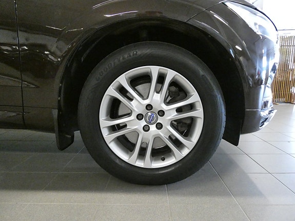 Volvo XC60 5 of 5