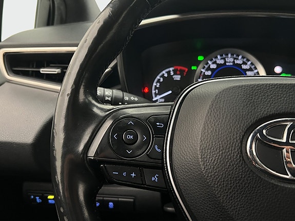 Toyota Corolla 15 of 30