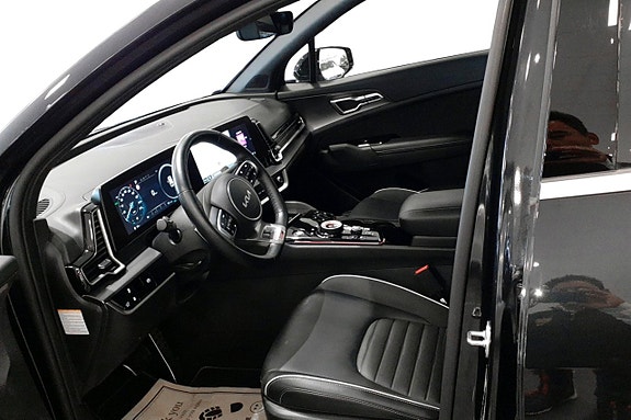 Kia Sportage 11 of 16