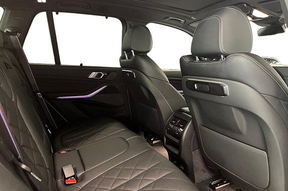 BMW X5 7 of 19