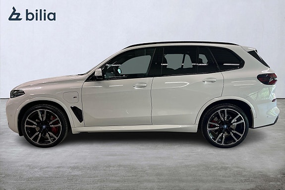 BMW X5 3 of 19