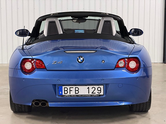 BMW Z4 8 of 30