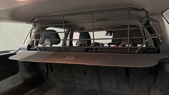 Volvo XC70 29 of 30