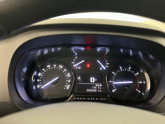 Opel Vivaro 19 of 30