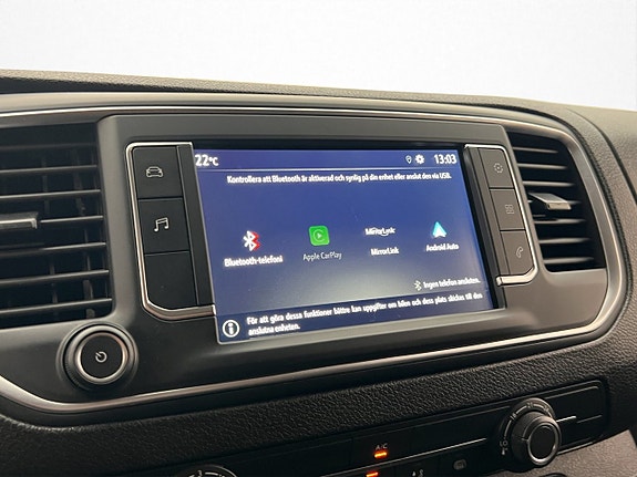Opel Vivaro 21 of 30