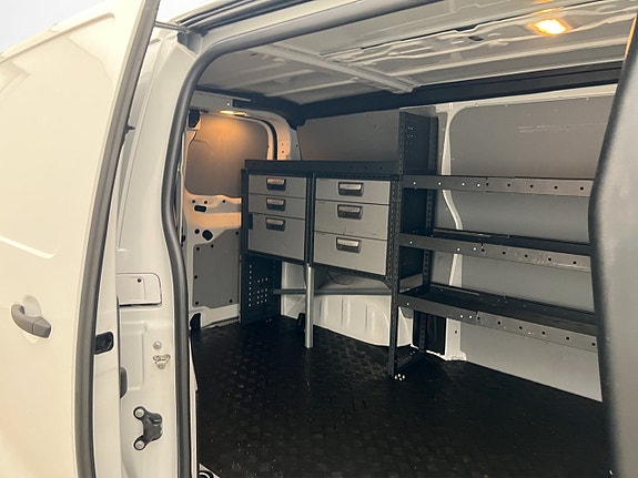 Opel Vivaro 15 of 30