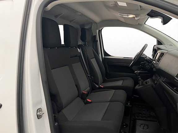 Opel Vivaro 25 of 30