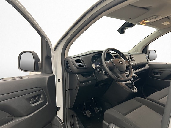 Opel Vivaro 16 of 30