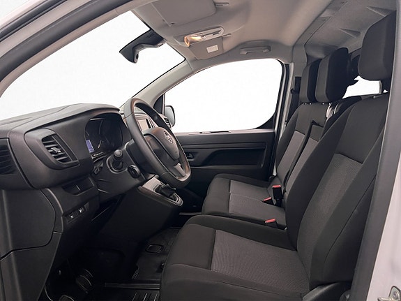 Opel Vivaro 17 of 30