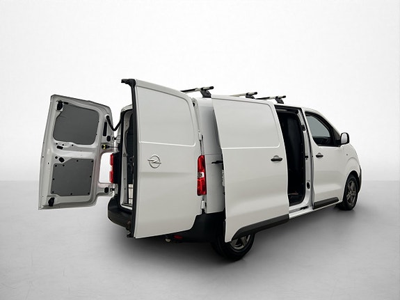 Opel Vivaro 12 of 30