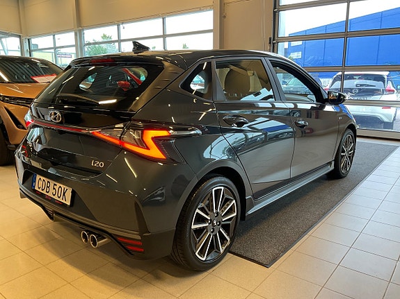 Hyundai i20 5 of 12