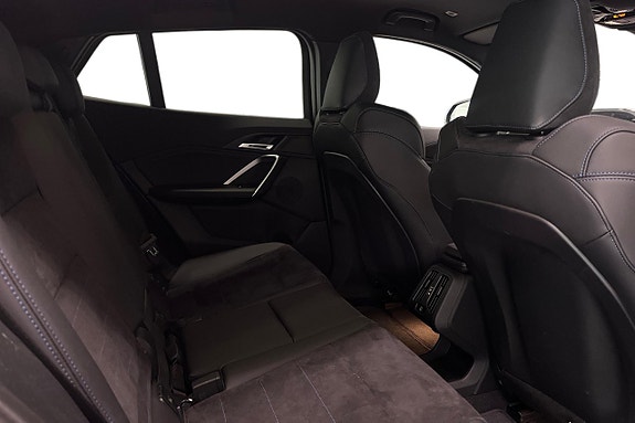 BMW iX2 7 of 18