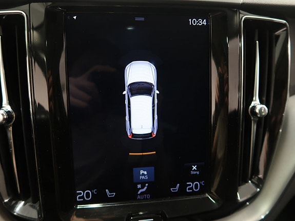 Volvo XC60 26 of 30