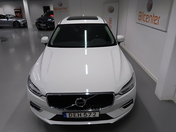 Volvo XC60 12 of 30