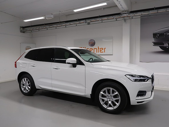 Volvo XC60 5 of 30
