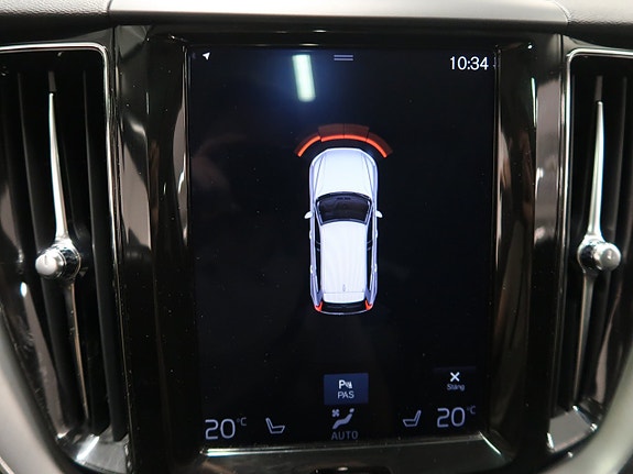Volvo XC60 27 of 30