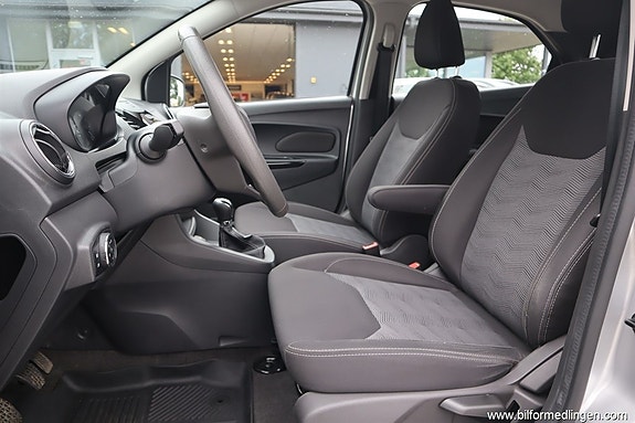 Ford Ka 4 of 5