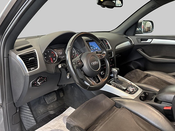 Audi Q5 8 of 28