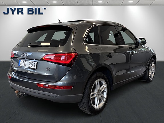 Audi Q5 3 of 5