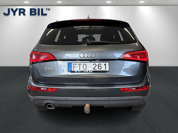 Audi Q5 4 of 5