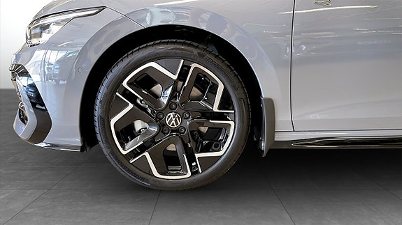Volkswagen Golf I 6 of 12