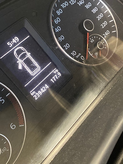 Volkswagen Touran 8 of 8