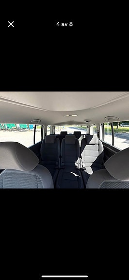 Volkswagen Touran 3 of 5