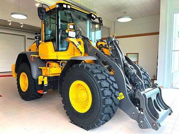 Volvo L90H Lastmaskin 7 of 11