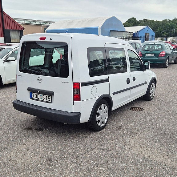Opel Combo 2 of 5