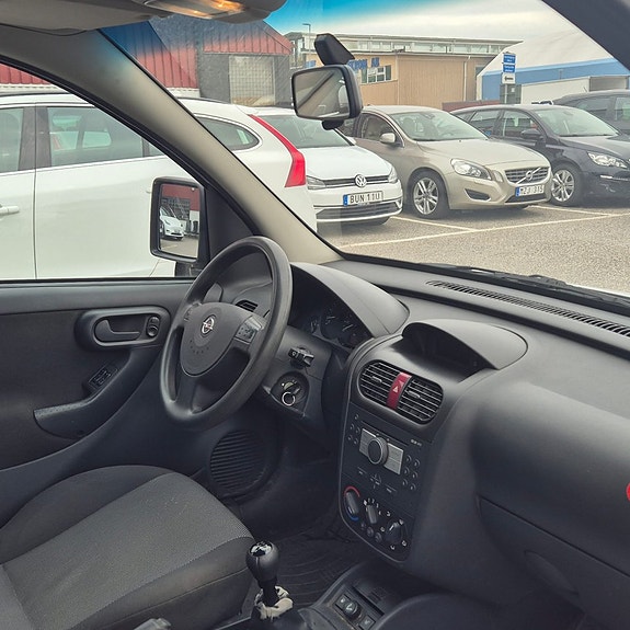 Opel Combo 7 of 9
