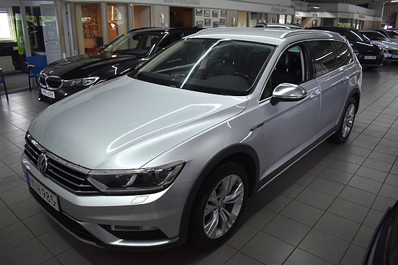 Volkswagen Passat Alltrack 4 of 5