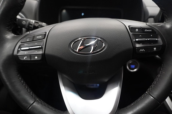 Hyundai Kona 12 of 14