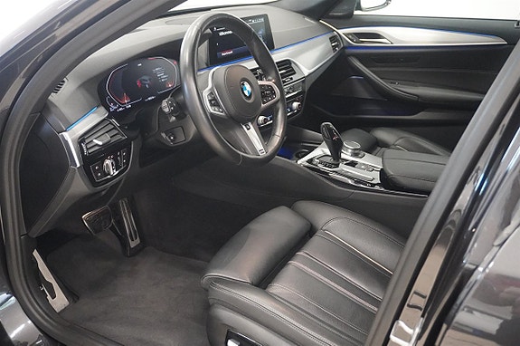 BMW 530d 2 of 5