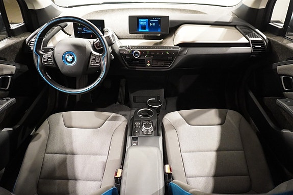 BMW i3 10 of 14