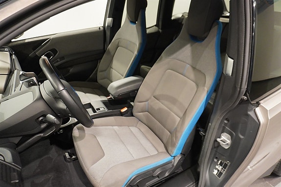 BMW i3 4 of 5