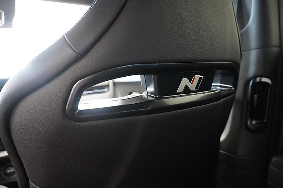 Hyundai Ioniq 5 15 of 23