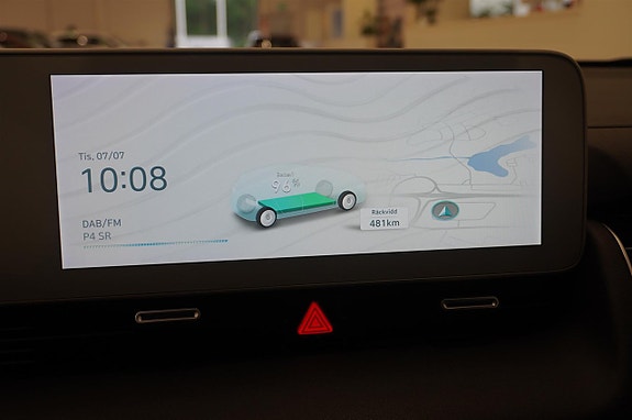 Hyundai IONIQ 10 of 17