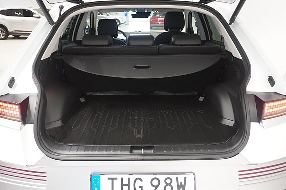 Hyundai IONIQ 16 of 17