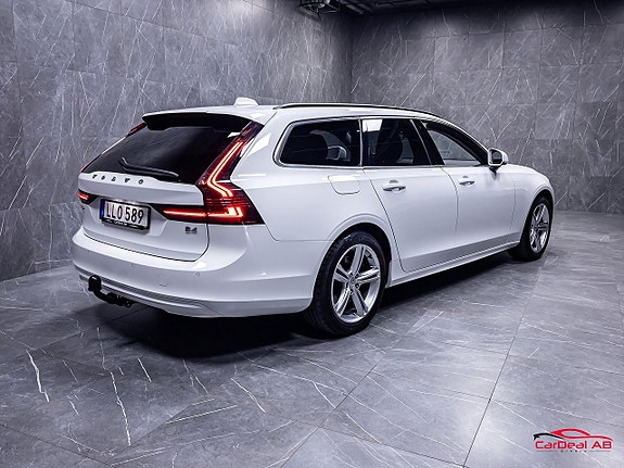 Volvo V90 7 of 30