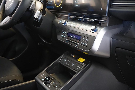 Hyundai Kona 19 of 25