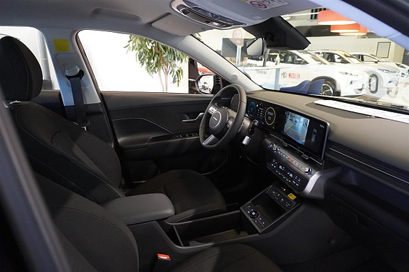 Hyundai Kona 25 of 25