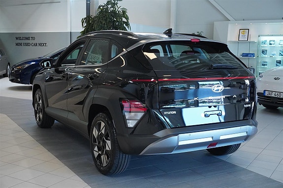 Hyundai Kona 4 of 5