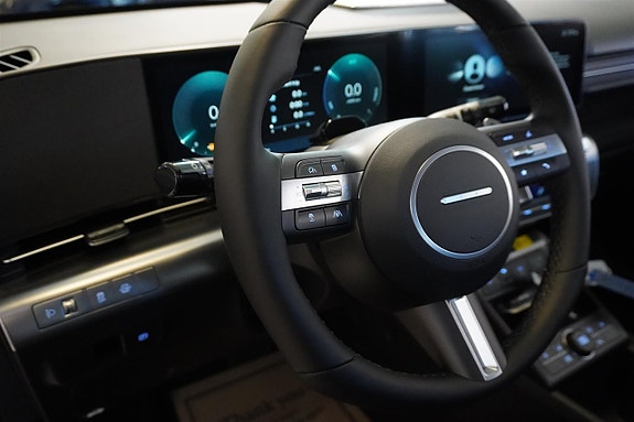 Hyundai Kona 15 of 25