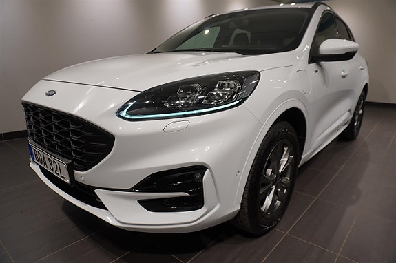 Ford Kuga 15 of 16