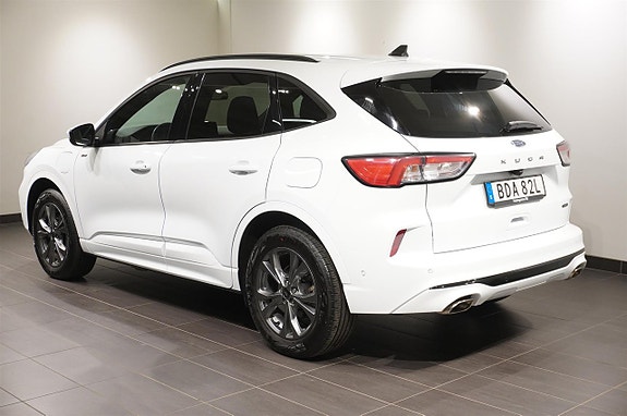 Ford Kuga 3 of 16