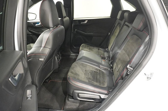 Ford Kuga 5 of 16