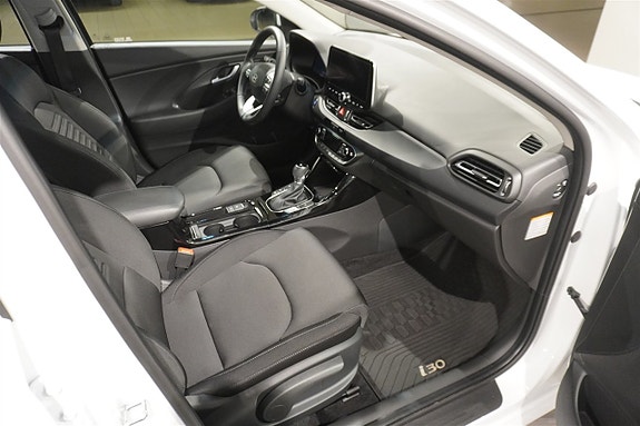 Hyundai i30 9 of 15