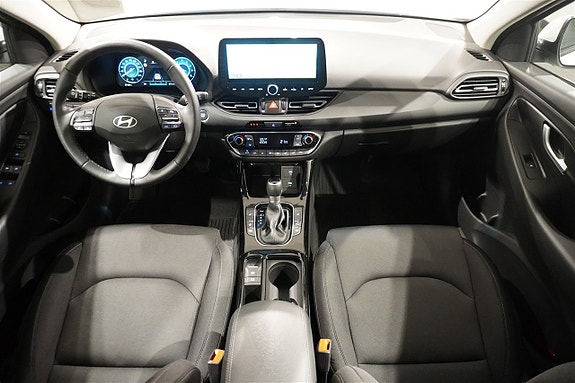 Hyundai i30 10 of 15