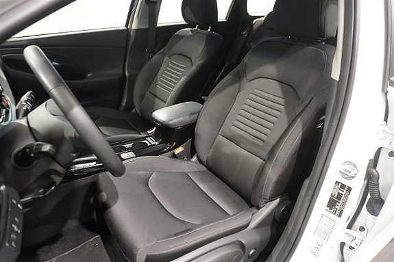 Hyundai i30 4 of 15