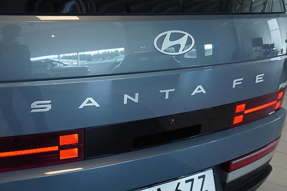 Hyundai Santa Fe 6 of 30